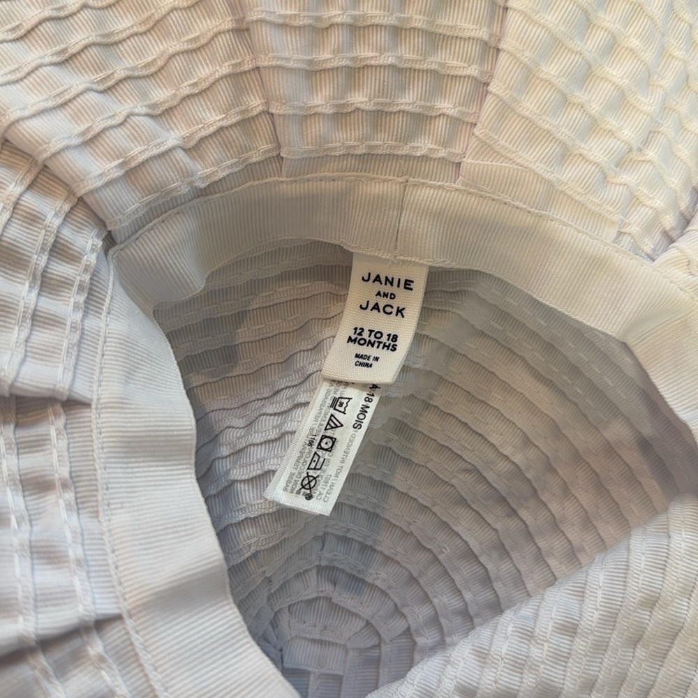 Janie and Jack White Bow Sun Hat (18-24M) - Picture 2 of 2